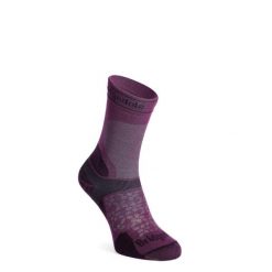 Skarpety biegowe damskie Bridgedale Trail Run Ultralight Zero Merino Sport Boot. Fioletowe skarpety damskie Bridgedale, bez wzorów. Za 93.49 zł.