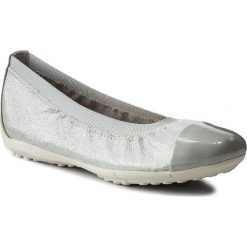Baleriny GEOX - J Piuma Bal A J82B0A 0KRHI C1004 S Pearl. Baleriny damskie marki Geox. W wyprzedaży za 199.00 zł.