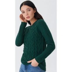 Sweter z warkoczami - Khaki. Swetry damskie marki House. W wyprzedaży za 49.99 zł.