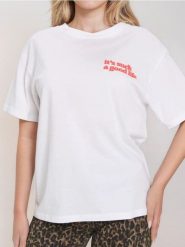 Bawełniana koszulka z nadrukiem na plecach - biały. Białe t-shirty damskie Sinsay, l, bez wzorów, z bawełny, bez kołnierzyka. W wyprzedaży za 17.99 zł.