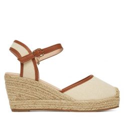 Espadryle DeeZee. Brązowe sandały damskie DeeZee, bez wzorów, bez obcasa, bez zapięcia. Za 97.99 zł.