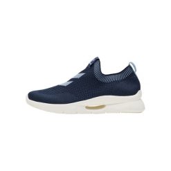 Buty Hummel tatum. Fioletowe obuwie sportowe damskie Hummel, bez wzorów. Za 200.50 zł.