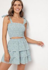 Jasnoniebieski Komplet w Kwiaty Elastyczny Top z Wiązaniami i Rozkloszowana Spódniczka Natilana. Niebieskie spódnice damskie Born2be, m, bez wzorów, eleganckie, rozkloszowane. Za 49.99 zł.