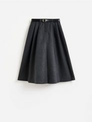 Spódnica midi z wełną - szary. Szare spódnice damskie Reserved, l, bez wzorów, z tkaniny, midi, rozkloszowane. Za 179.99 zł.