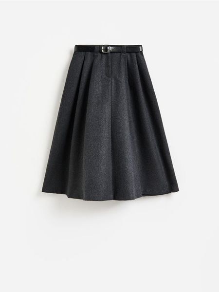 Spódnica midi z wełną - szary. Szare spódnice damskie Reserved, l, bez wzorów, z tkaniny, midi, rozkloszowane. Za 179.99 zł.