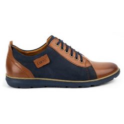 Kampol Buty męskie casual 61 brązowe. Brązowe półbuty na co dzień męskie ze skóry, casualowe, z okrągłym noskiem, bez zapięcia. Za 367.89 zł.