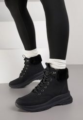 Czarne Trapery na Grubej Podeszwie Ozdobione Futerkiem Furitte. Czarne śniegowce i trapery damskie Born2be, z futra. Za 139.99 zł.