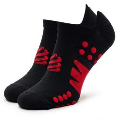 Skarpety krótkie Compressport. Czarne skarpety damskie Compressport, bez wzorów. Za 39.99 zł.