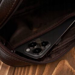 Paolo Peruzzi Skórzana saszetka męska do ręki brązowa pojemna T-130-BR. Brązowe saszetki męskie Paolo Peruzzi. Za 178.58 zł.