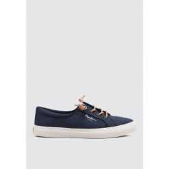 Buty damskie Pepe Jeans Kenton Block. Niebieskie obuwie sportowe damskie Pepe Jeans, bez wzorów, z jeansu, trekkingowe. Za 199.99 zł.