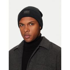 Czapka Calvin Klein. Czarne czapki i kapelusze męskie Calvin Klein, na zimę, bez wzorów. Za 99.99 zł.