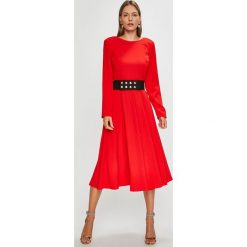 Silvian Heach - Sukienka. Szare sukienki damskie Silvian Heach, w paski, z elastanu, eleganckie, z włoskim kołnierzykiem. Za 699.90 zł.