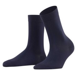 Skarpetki bawełniane damskie Falke Touch. Białe skarpety damskie Falke, bez wzorów, z bawełny. Za 119.50 zł.