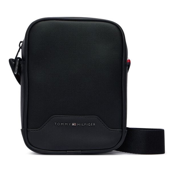 Saszetka Tommy Hilfiger. Czarne saszetki męskie Tommy Hilfiger, młodzieżowe, małe. Za 369.99 zł.