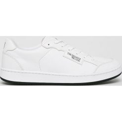 Trussardi Jeans - Buty. Białe buty sportowe męskie TRUSSARDI JEANS, z gumy, bez zapięcia. W wyprzedaży za 319.90 zł.