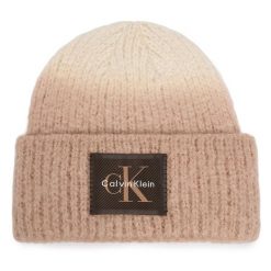 Czapka Calvin Klein. Brązowe czapki i kapelusze damskie Calvin Klein, na zimę, bez wzorów. Za 209.99 zł.