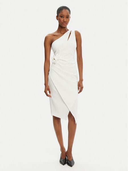 Rinascimento Sukienka koktajlowa CFC0122878003 Biały Regular Fit. Białe sukienki damskie Rinascimento, xs, bez wzorów, z syntetyku, wizytowe, bez kołnierzyka, bez ramiączek. Za 319.99 zł.