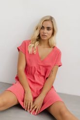SUKIENKA MADERA MALINOWA S - Flawless. Różowe sukienki dla dziewczynek Flawless, na lato, bez wzorów, z wiskozy, bez ramiączek, krótkie. Za 147.00 zł.
