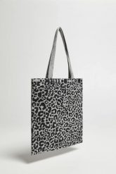 Torba shopper w zwierzęcy wzór szara. Szare torebki shopper damskie MOODO, bez wzorów, z bawełny, bez dodatków. Za 25.99 zł.