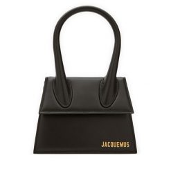 Torebka JACQUEMUS. Czarne torebki do ręki damskie JACQUEMUS, bez wzorów, klasyczne, bez dodatków. Za 3,399.00 zł.