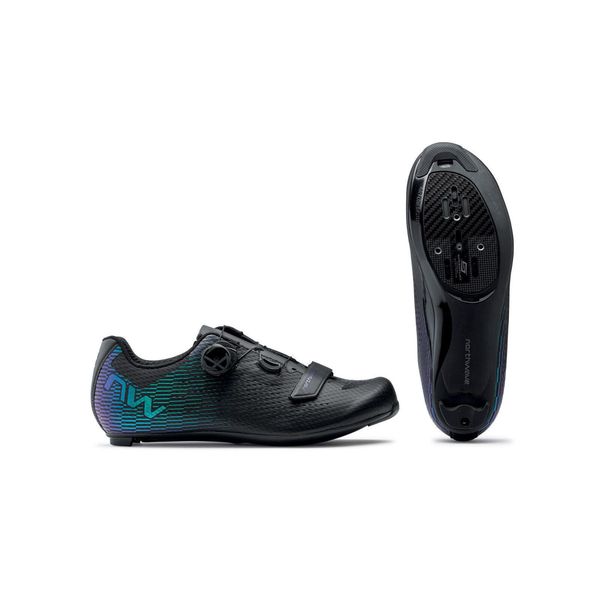 Buty rowerowe szosowe męskie NORTHWAVE Storm Carbon 2 czarne. Czarne buty sportowe męskie Northwave, bez zapięcia, rowerowe. W wyprzedaży za 599.10 zł.