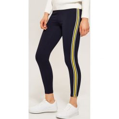 Legginsy z lampasem - Granatowy. Niebieskie legginsy damskie House. Za 49.99 zł.