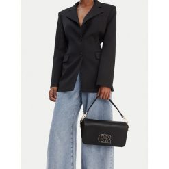 Torebka GINO ROSSI. Czarne torebki do ręki damskie Gino Rossi, bez wzorów, klasyczne, bez dodatków. Za 279.99 zł.