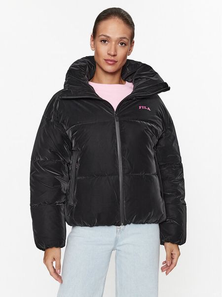 Fila Kurtka zimowa FAW0645 Czarny Regular Fit. Czarne kurtki damskie Fila, na zimę, xl, bez wzorów, z syntetyku, bez kaptura. Za 399.99 zł.