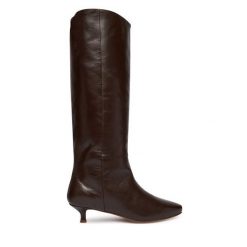 Kozaki Balagan. Brązowe kozaki damskie BALAGAN, bez obcasa, na szpilce. Za 1,099.00 zł.