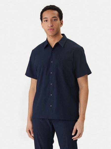 Calvin Klein Koszula LV04LF109G Granatowy Classic Fit. Niebieskie koszule męskie Calvin Klein, m, bez wzorów, z syntetyku, bez kołnierzyka, bez ramiączek. Za 266.99 zł.
