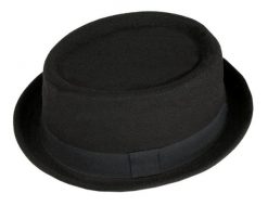 Męski Kapelusz Jesienno-Zimowy, z Wełną, Trilby - Pako Jeans - Czarny. Czarne czapki i kapelusze męskie Pako Jeans, na lato, bez wzorów, z jeansu, klasyczne. Za 59.00 zł.