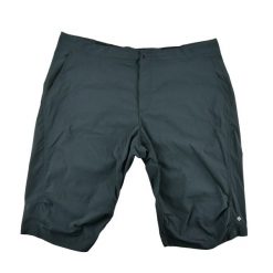 Second life - Columbia spodenki męskie Omni-Shade - Stan dobry. Czarne krótkie spodenki sportowe męskie Columbia, l, bez wzorów, z nylonu, trekkingowe. Za 85.16 zł.
