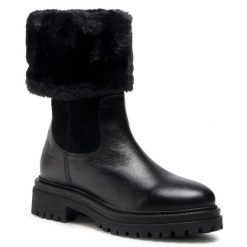 Botki Geox. Czarne botki damskie Geox, bez obcasa, na płaskiej podeszwie, bez zapięcia. Za 399.99 zł.