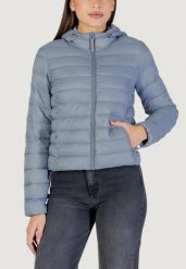 Kurtka puchowa Kobieta ONLY ONLTAHIA LW QUILTED HOOD JKT NOOS OTW. Niebieskie kurtki damskie Only, na zimę, m, bez wzorów, z nylonu, z kapturem. Za 226.35 zł.