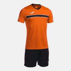 Zestaw koszulka treningowa i spodenki Joma Victory. Brązowe koszulki sportowe męskie Joma, l, bez wzorów, do piłki nożnej. Za 252.00 zł.