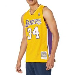 Koszulka do koszykówki męska Mitchell & Ness NBA Swingman Home Jersey Lakers 99. Brązowe koszulki sportowe męskie Mitchell & Ness, m, bez wzorów, z jersey, bez kołnierzyka, bez ramiączek, do koszykówki. W wyprzedaży za 398.50 zł.