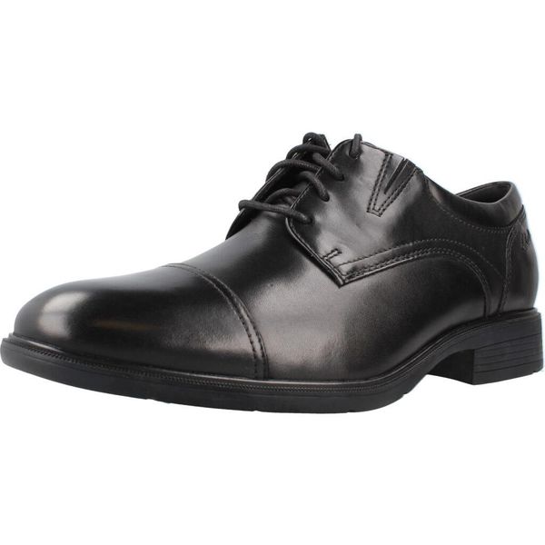 Buty CLARKS 26184676C Czarny. Czarne trekkingi męskie Clarks, na fitness i siłownię. Za 268.99 zł.