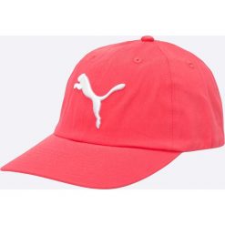 Puma - Czapka. Czerwone czapki i kapelusze damskie Puma, z bawełny. W wyprzedaży za 49.90 zł.