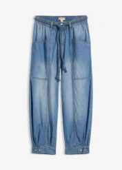 Jeansy typu barrel, mid waist z wygodnym pasem. Niebieskie jeansy damskie bonprix. Za 149.99 zł.