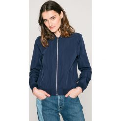 Calvin Klein Jeans - Kurtka. Szare kurtki damskie Calvin Klein Jeans, z jeansu. W wyprzedaży za 379.90 zł.