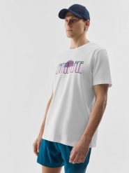 4F T-shirt z nadrukiem męski - biały S. Białe koszulki sportowe męskie 4f, m, z aplikacjami, z bawełny, klasyczne, bez kołnierzyka. W wyprzedaży za 39.99 zł.