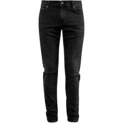 Q/S Designed By Długość Dżinsy 34 40.709.71.2525.98Z5.34 Czarny Denim (Rozmiar 33). Spodnie materiałowe męskie Q/S Designed By. W wyprzedaży za 142.00 zł.