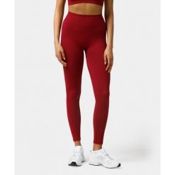Legginsy bezszwowe push-up Carpatree Elite czerwone. Czerwone legginsy damskie Carpatree, s, bez wzorów, z elastanu, z podwyższonym stanem, na fitness i siłownię. W wyprzedaży za 169.99 zł.