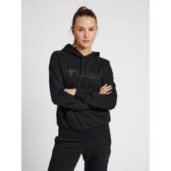Damska bluza z kapturem Hummel Noni 2.0. Czarne bluzy sportowe damskie Hummel, s, bez wzorów, z bawełny, z kapturem, do piłki ręcznej. Za 200.50 zł.