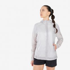 Kurtka turystyczna damska Quechua MH900 Light. Białe kurtki damskie QUECHUA, l, bez wzorów, z materiału, bez kaptura. W wyprzedaży za 89.99 zł.