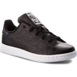 Buty adidas - Stan Smith C CM8177 Cblack/Cblack/Silvmt. Półbuty dziewczęce marki Adidas. W wyprzedaży za 179.00 zł.