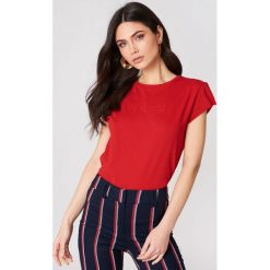 NA-KD T-shirt NA-KD - Red. T-shirty damskie marki NA-KD. W wyprzedaży za 24.28 zł.