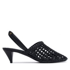 Czółenka Tommy Hilfiger. Czarne czółenka damskie Tommy Hilfiger, bez wzorów, bez obcasa, bez zapięcia. Za 529.99 zł.