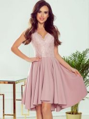 Sukienka Model Patricia 300-1 Powder Pink - Numoco. Różowe sukienki damskie NUMOCO, l, bez wzorów, z koronki, z asymetrycznym kołnierzem, bez ramiączek, mini, asymetryczne. Za 336.51 zł.