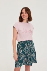 Bluzka z napisem różowa. Czerwone bluzki damskie MOODO, l, bez wzorów, z bawełny, bez kołnierzyka, bez ramiączek. Za 69.99 zł.